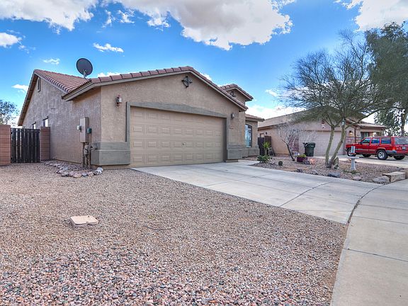 2nd image of 1031 W Seminole Dr