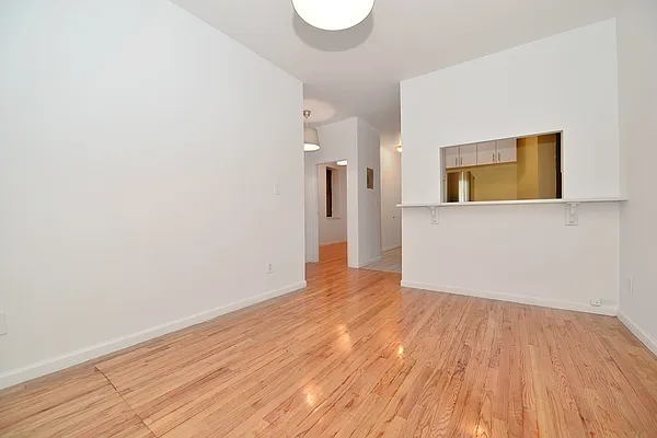 Rented by J Misrahi Realty Corp | media 17