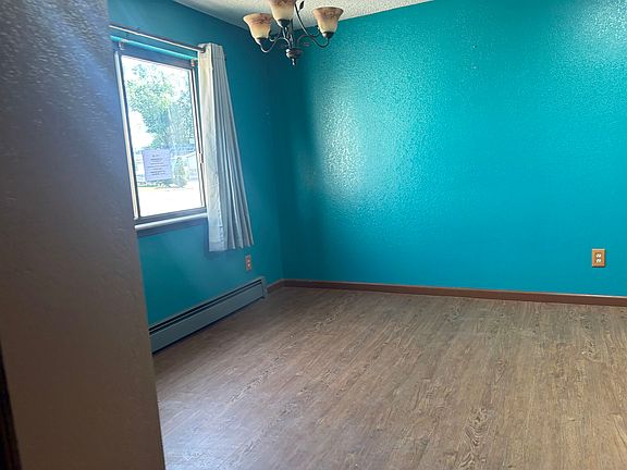 4th image of 3141 1/2 Cripple Creek Ct