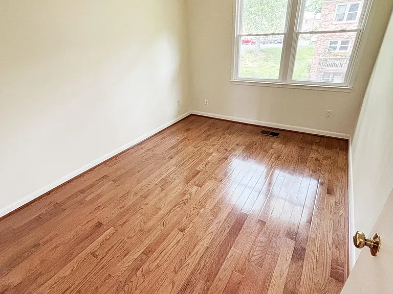 5107 Cliffhaven Dr — Photo 22