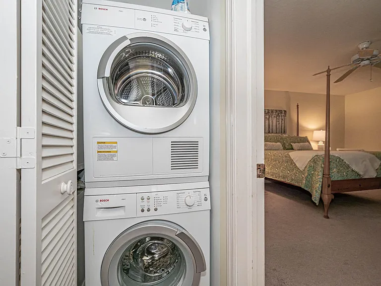 1700 Ocean Dr #201 — Photo 21