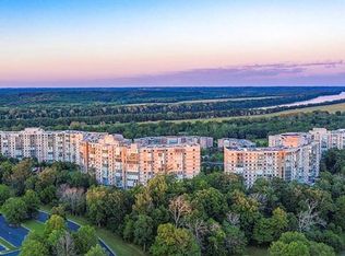 19355 Cypress Ridge Ter UNIT 1001, Leesburg, VA 20176