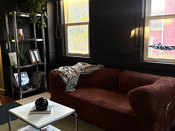 2nd image of 1505 Union Ave