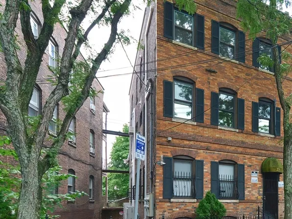 22 Pompeii St, Roxbury, MA 02119