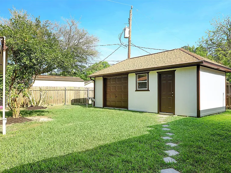 4134 Hill Oak Dr — Photo 14