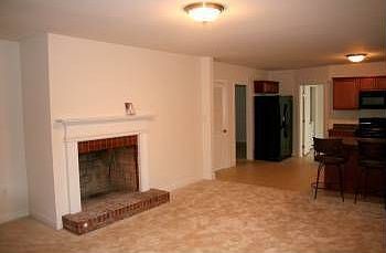 3rd image of 106 Thornberry Ct