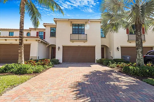 10098 Akenside Dr Photo 1