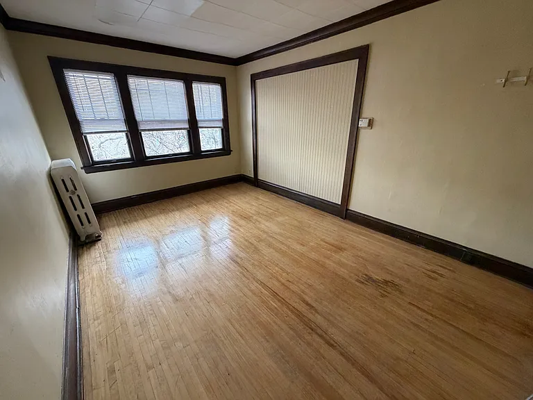 517 Asbury St #10 — Photo 13