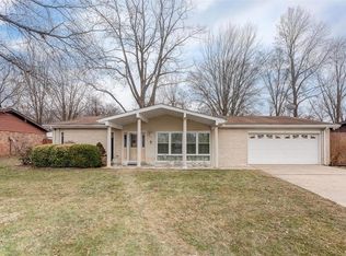 40 Morrison Dr, Belleville, IL 62221