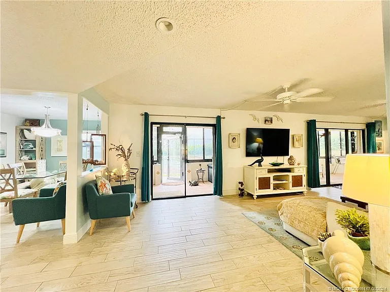 10044 S Ocean Dr #102 — Photo 27