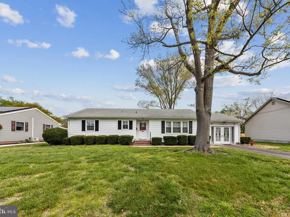 301 Poplar St, Delmar, MD 21875