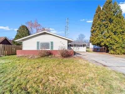498 Beeler Dr, Berea, OH, 44017