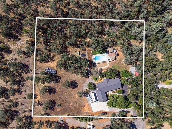 5th image of 9271 Fawn Hills Ct