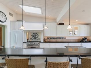 1966 Vista Caudal, Newport Beach, CA 92660