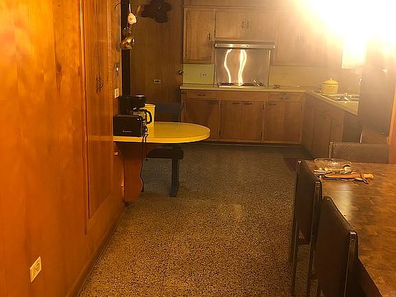 4th image of 124 Louisiana St