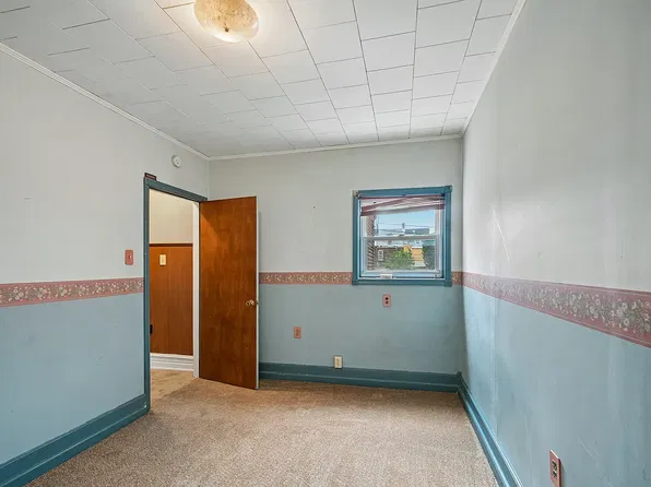 816 W Cedar St, Allentown, PA 18102
