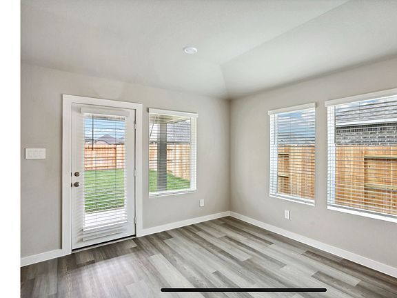 5th image of 10516 Discovery Ln