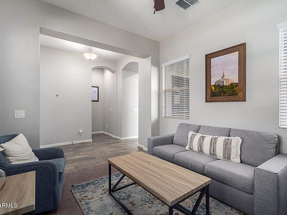 5th image of 4344 E Evelyn Street