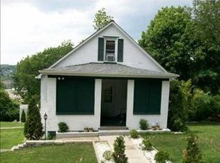 114 Alhambra Dr, Butler, PA 16001