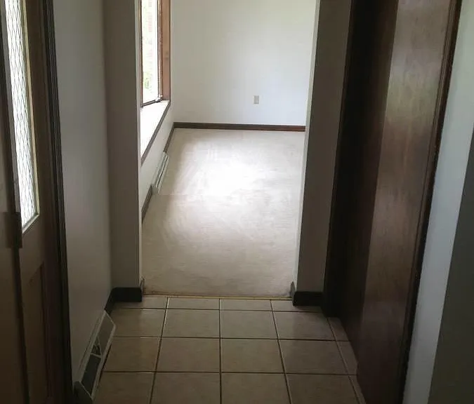 123 Brennburn Ln — Photo 18