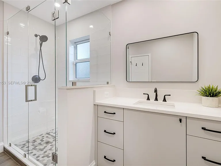 2309 Desota Dr — Photo 20