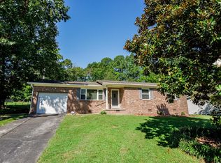 89 Barton St, Ringgold, GA 30736