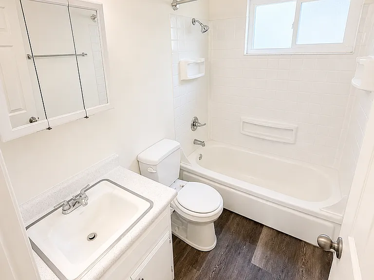 1165 Magnolia Ave — Photo 9