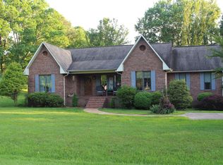 351 Mortons Lake Rd, Manchester, TN 37355