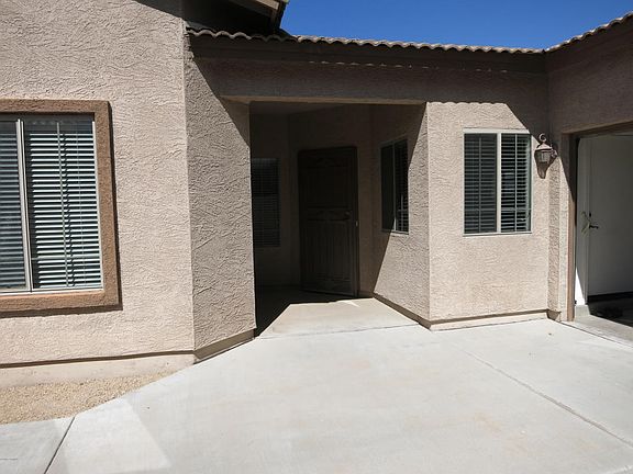 3rd image of 3938 W Roundabout Cir