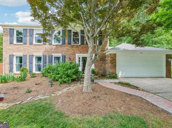 725 Crab Orchard Ct, Roswell, GA 30076
