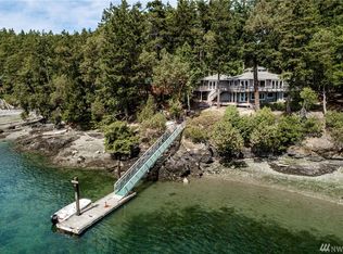5 Brown Is, Brown Island, WA 98250