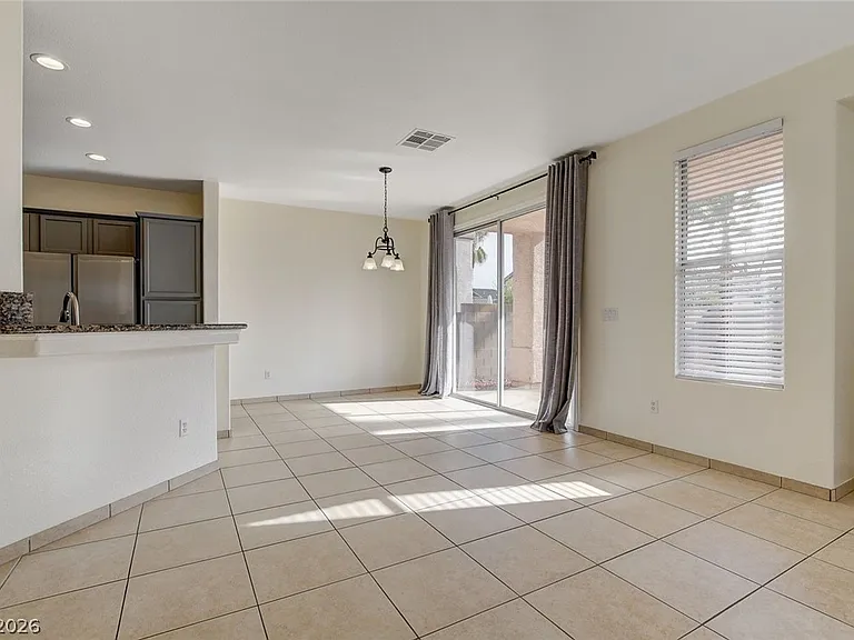 10261 Bentley Oaks Ave — Photo 10