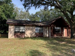 8600 Neptune Ave, Ocean Springs, MS 39564