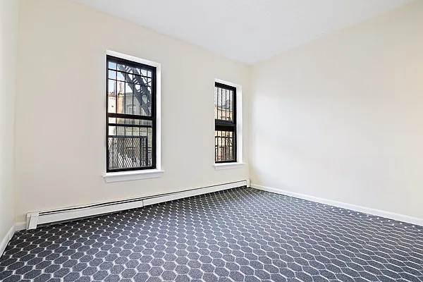 Rented by SERHANT. | media 22