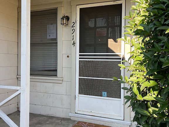 2nd image of 2912-2914-2916 Sunset Ave #2914