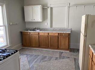 611 S Jackson St #2, Jackson, MI 49203