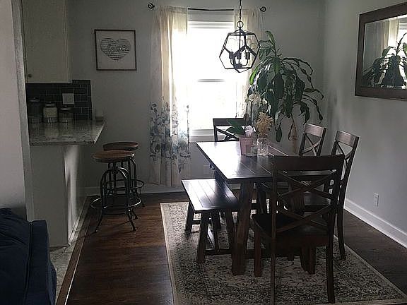 4th image of 1608 Parkway Dr