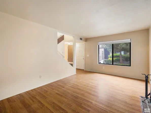 4545 Reggie Rd, Reno, NV 89502