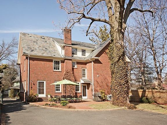 2nd image of 58 Plymouth St