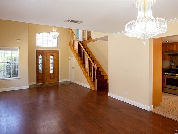 5th image of 335 S Orange Ave #3