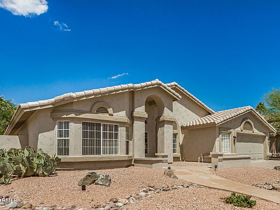 3rd image of 2640 E Bighorn Ave