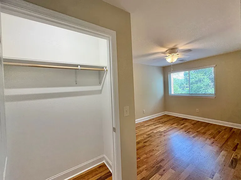 106 S Anderson St #A202 — Photo 12