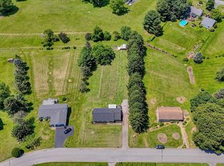 917 Ruby Ln, Wrightsville, PA 17368