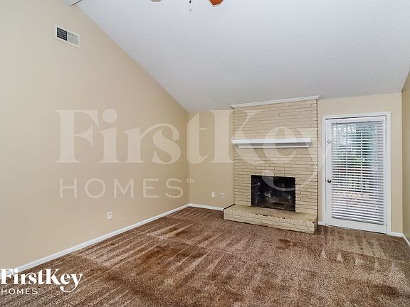 4th image of 5722 Lambrook Ct