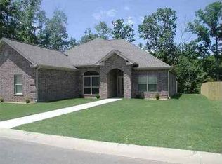 450 Eagle Rock Cir, Hot Springs, AR 71901