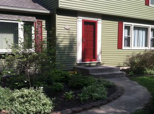 3113 Cherry Ln, Fort Wayne, IN 46804