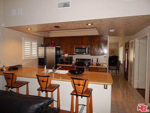 4th image of 119 E Juanita Ave
