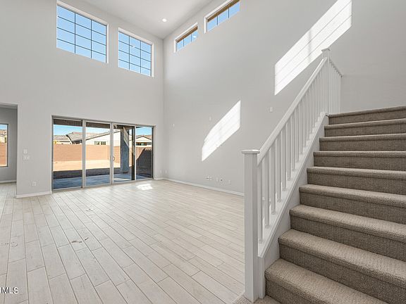 4th image of 22492 E ORCHARD Lane