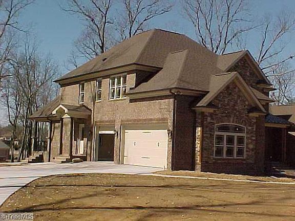 3rd image of 7611 Charles Place Dr