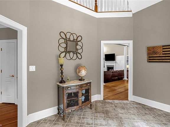 4th image of 109 Bramble Dr